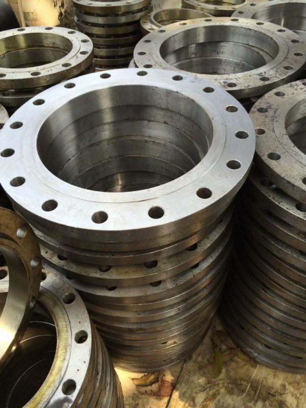 R-C (1) ANSI/ASME  B16.5 Class 150 Plate Flanges A182 F304 - Image 1