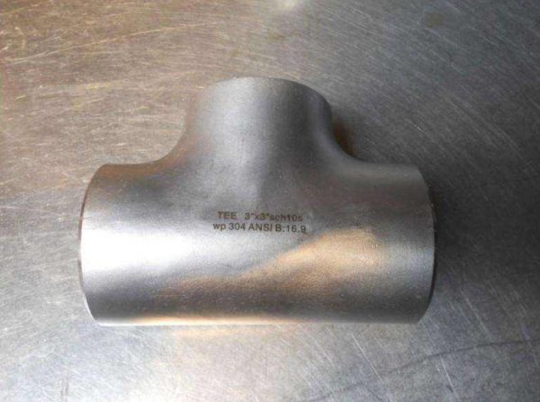 ASME
  B16.9 ANSI 316L (1.4404) Reducing Tee DN1000 SCH10 - Image 1