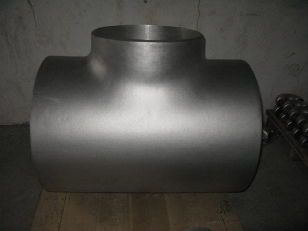 ASME
  B16.9 ASTM A403 WP316 Reducing Tee 8 Inch - 3 1/2 Inch SCH40 - Image 1