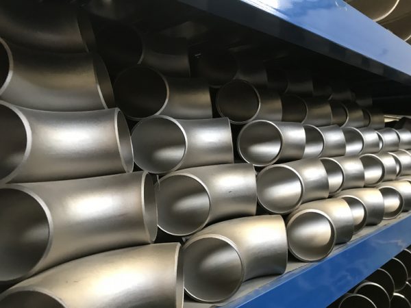 ANSI
  B16.9 ASTM A403 WP304L SMLS 90Deg LR Elbow DN300 Sch40S - Image 1